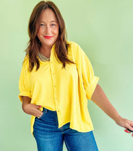Load image into Gallery viewer, Oversized Yellow Top