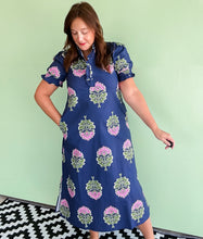 Load image into Gallery viewer, Navy Floral Print Midi Dress