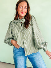 Load image into Gallery viewer, Green Stripe Bow Top