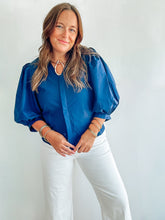 Load image into Gallery viewer, Navy Button Up Top