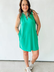 Wrinkle Free Sleeveless Shift Dress